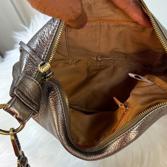 Hobo International Knox Leather Crossbody Bag - Picture 12 of 16